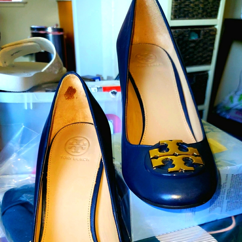 TORY BURCH JANEY 85MM LEATHER PUMP (Navy)